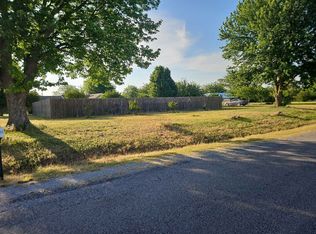 9742 NW Chibitty Rd, Lawton, OK 73507
