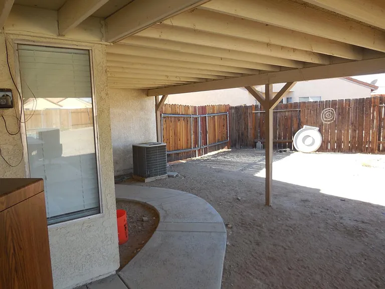 side yard