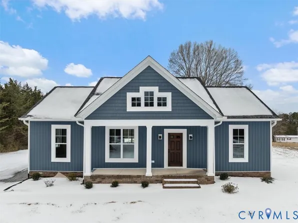 2229 N Terrys Bridge Rd, Halifax, VA 24558