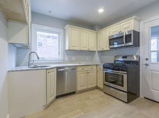 32 Hautevale St #1, Roslindale, MA 02131
