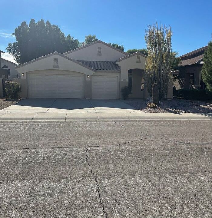 1st image of 8201 W Quail Ave