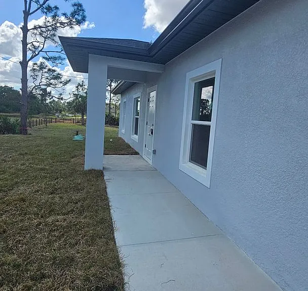 2913 Connie Ave N — Photo 13