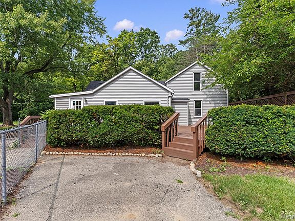 4th image of 420 N Baldwin Rd