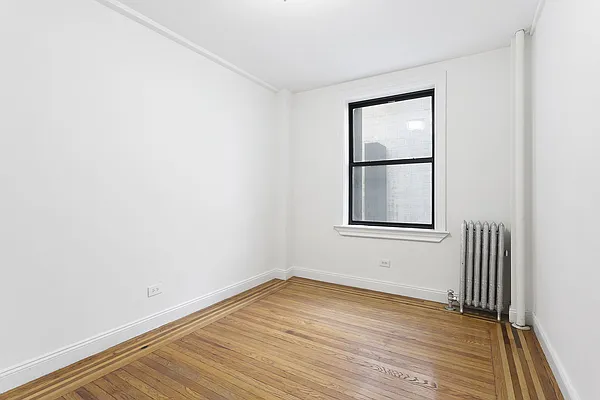 Rented by Compass | media 41