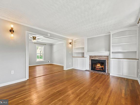 5th image of 12301 Cedarwood Ct
