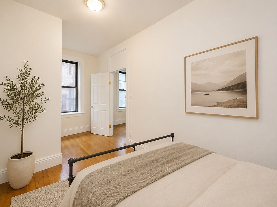 2nd image of 201 E 30th St APT 59