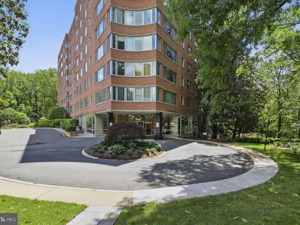 4200 Cathedral Ave NW APT 317, Washington, DC 20016