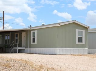 1508 N Austin St, Portales, NM 88130