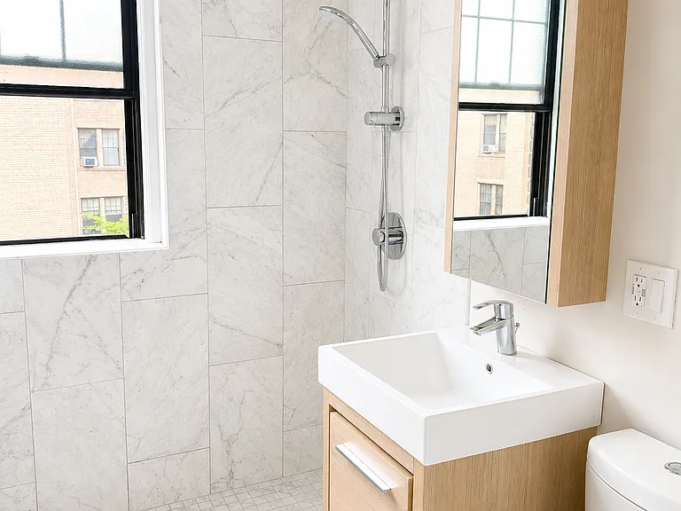 370 Chestnut Hill Ave #34 — Photo 8