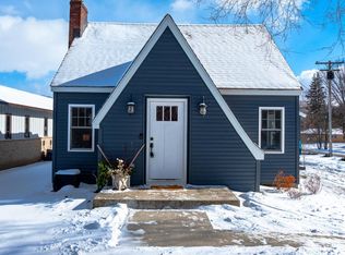 1 Merrill Crest Dr, Madison, WI 53705