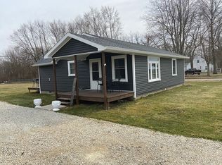 1000 S Pittenger Rd, Selma, IN 47383