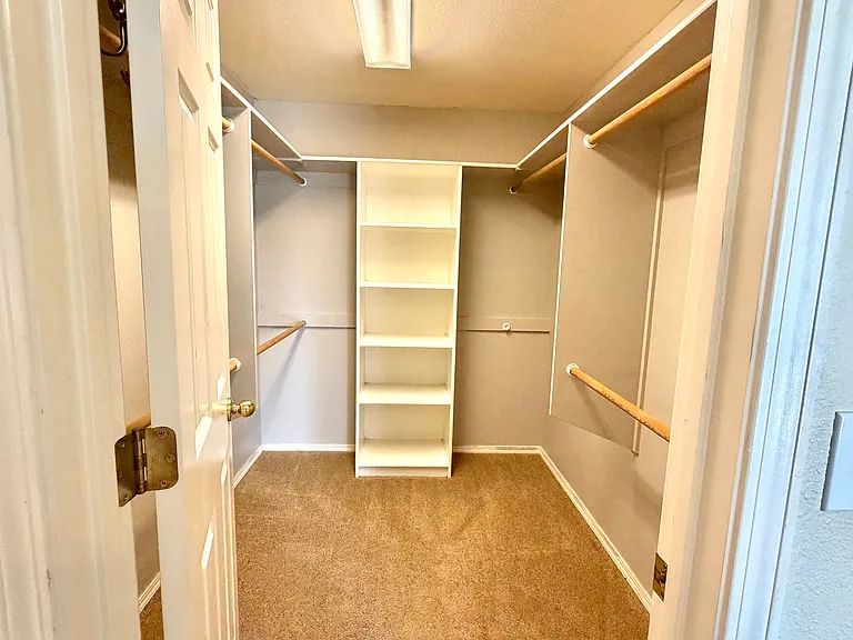 10979 W Tidewater Ct — Photo 19