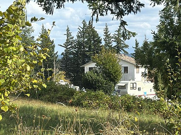 2nd image of 30245 E Woodard Rd