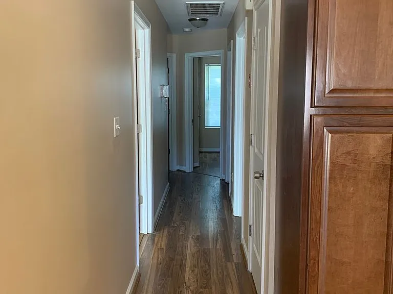 811A Pocahontas Pl — Photo 6