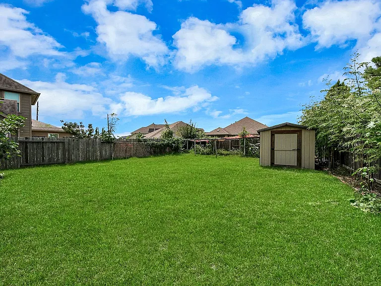 3102 Trishelle Ct — Photo 45