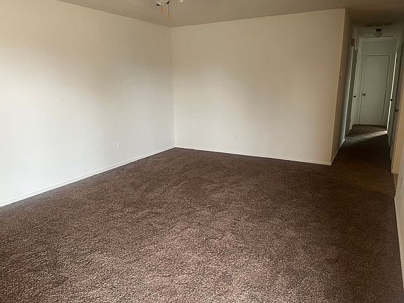 2nd image of 1007 E Danube St
