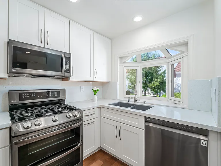 27725 Calle Valdes — Photo 17