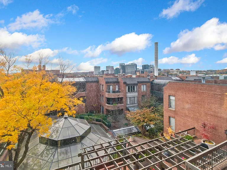 1080 Wisconsin Ave NW #405 — Photo 8