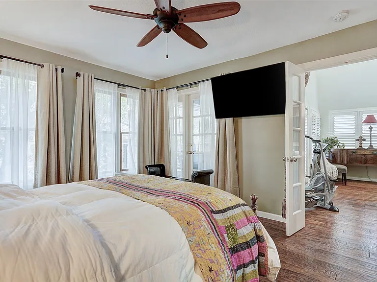 101 W Eagle Dr #101 — Photo 19