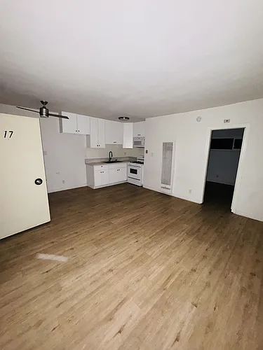 6248 Woodman Ave #17 Photo 1