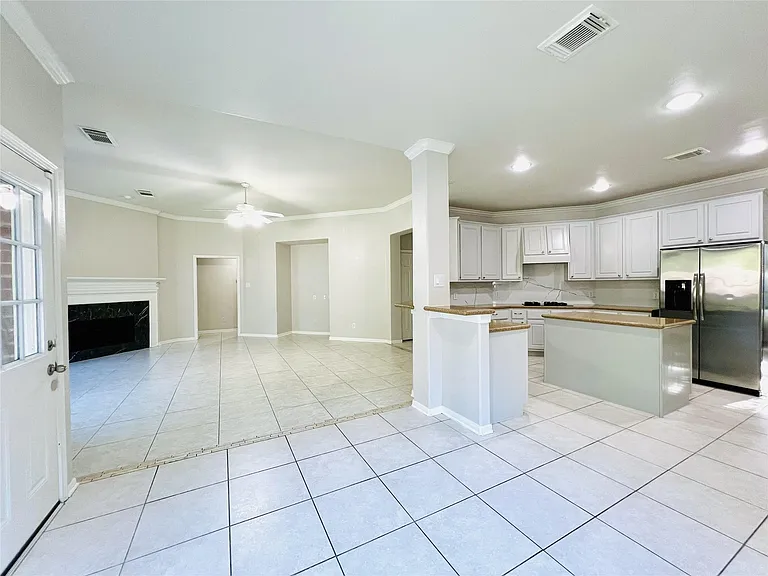 23703 Banning Point Ct — Photo 10