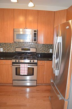 5th image of 1633 N Colonial Ter APT 404