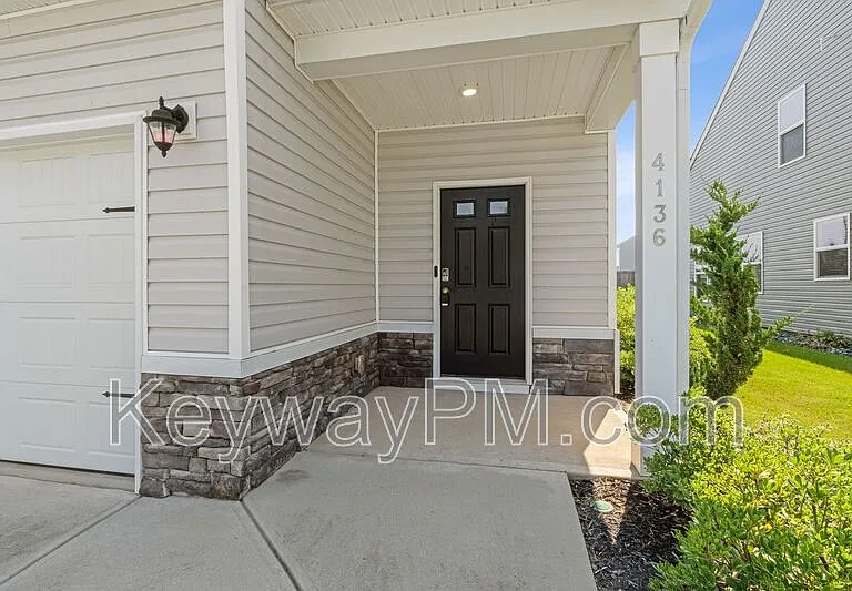 4136 Thimbleberry Dr — Photo 2