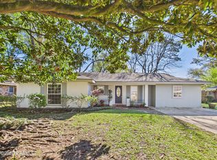 306 Montreal Dr, Lafayette, LA 70507