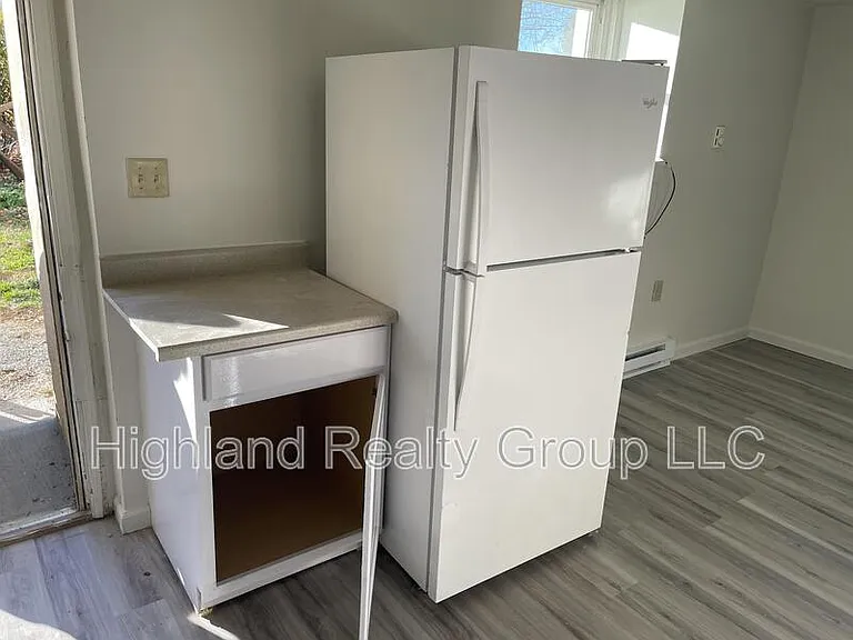 1889 Habecker Rd #4 — Photo 5