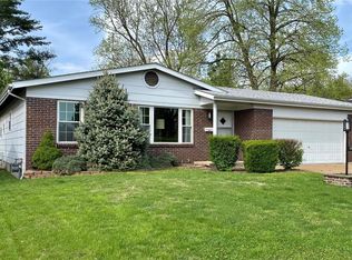 2675 Delaware Dr, Florissant, MO