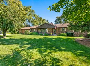 W153N10310 Roger Dr, Germantown, WI 53022