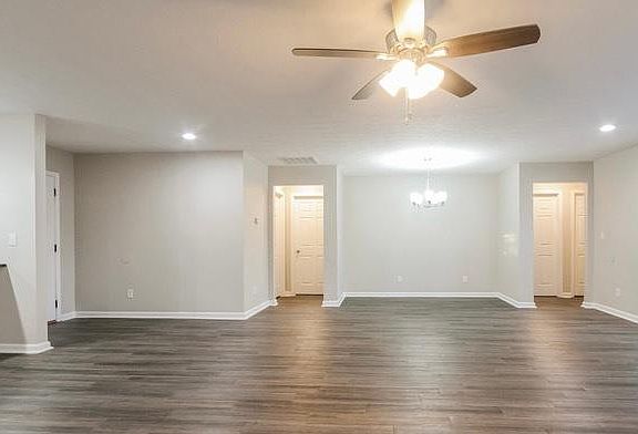 4th image of 5308 Rocky Mountain Dr #1