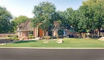 1st image of 640 E San Pedro Ave