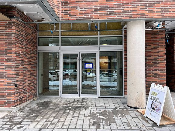 4th image of 1787 Saint Clair Ave W #701