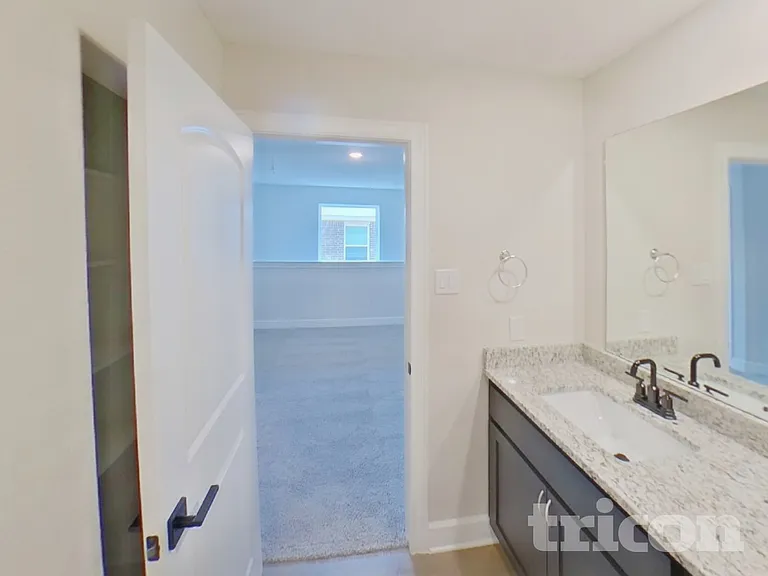 1106 Bullock Dr — Photo 21