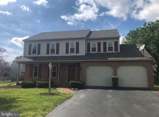 1543 Braxton Dr, Lancaster, PA 17602