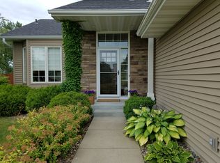 17664 Fieldcrest Ave, Farmington, MN 55024