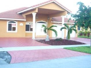 3208 SW 142nd Ct, Miami, FL 33175
