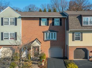 1311 Buckskin Trl, Bethel Park, PA 15102