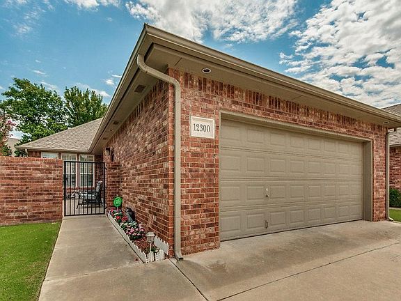 2nd image of 12300 Shorehan Ct