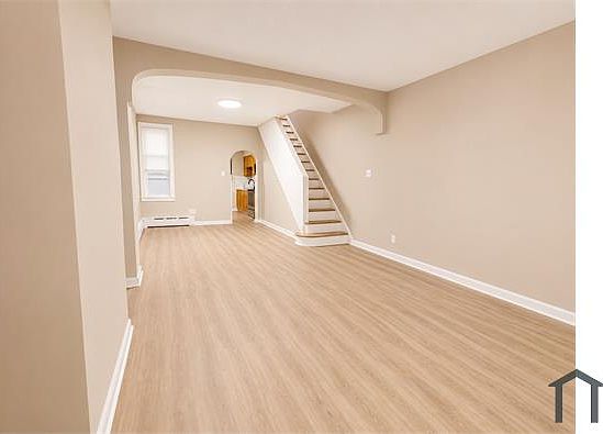3rd image of 2109 S 67th St
