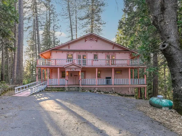 5276 Highway 4, Hathaway Pines, CA 95233