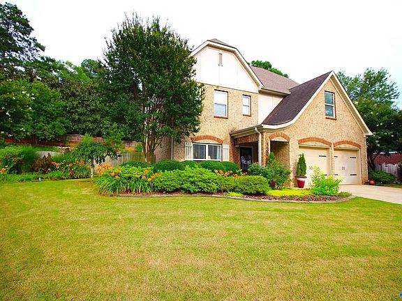 3rd image of 130 Bayberry Ln