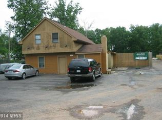 25173 Arcola Mills Dr, Sterling, VA 20166