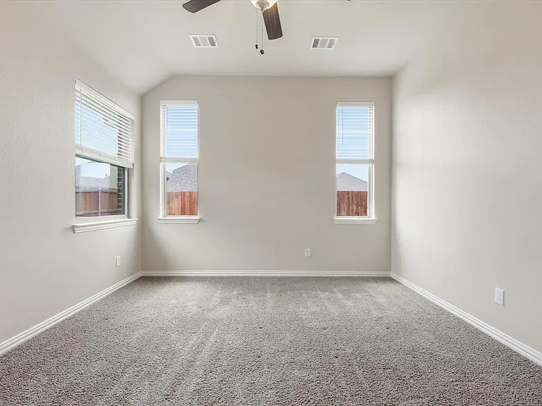 3916 Ford Dr — Photo 15