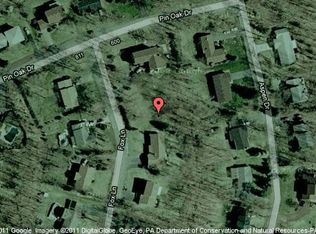 811 Pin Oak Dr, Mountain Top, PA 18707