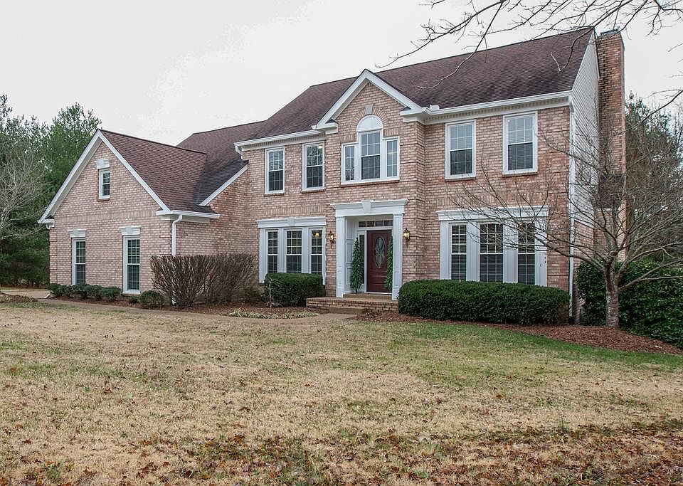 1st image of 608 Youngblood Ct