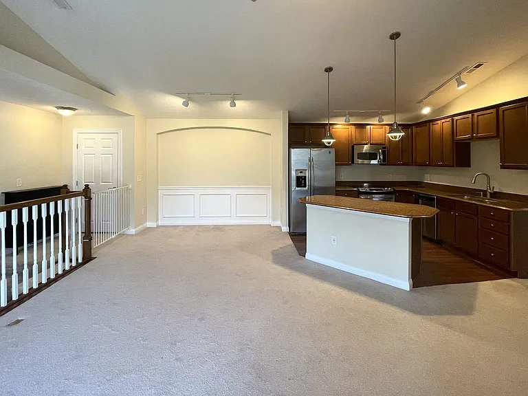 5615 Frawley Dr — Photo 5