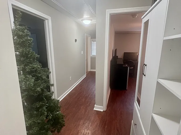 185 Fishburne St — Photo 12