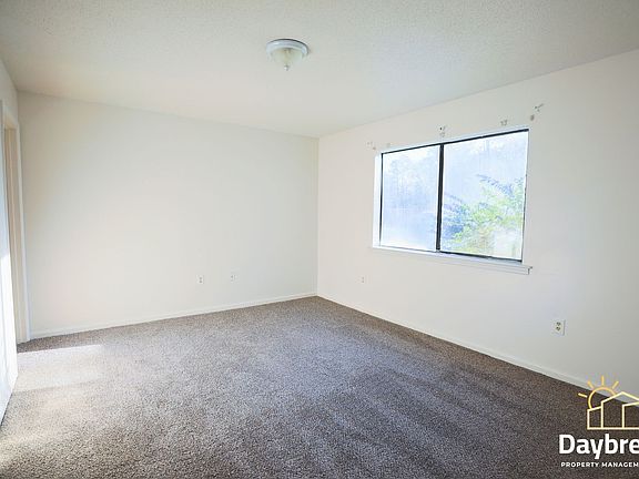 4th image of 3 Coastal Ct